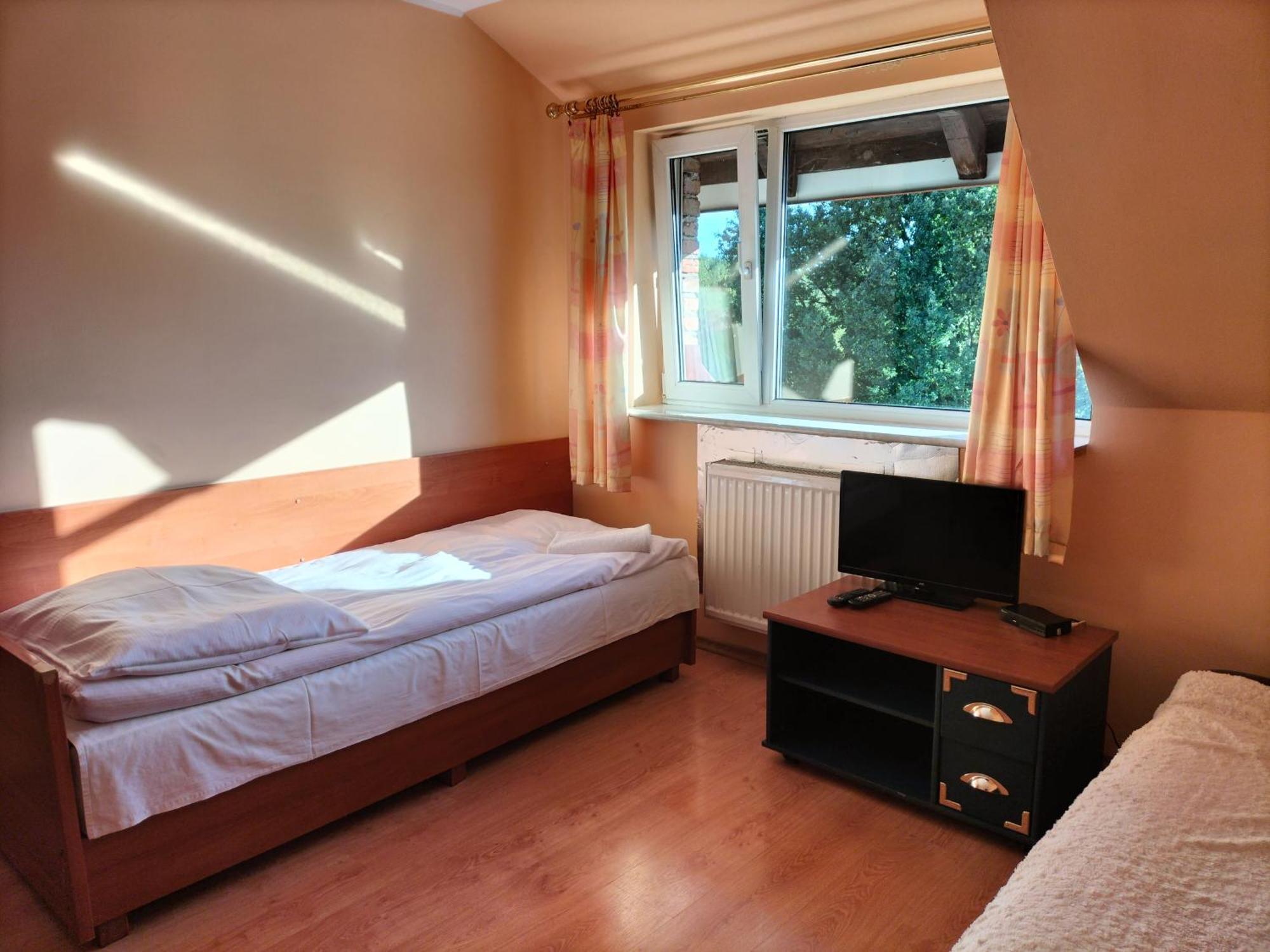 Gosciniec U Zawierki Łódź Exterior foto